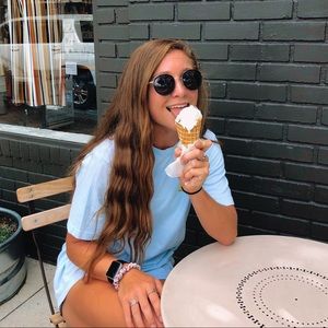 Meet your Posher, Jenna